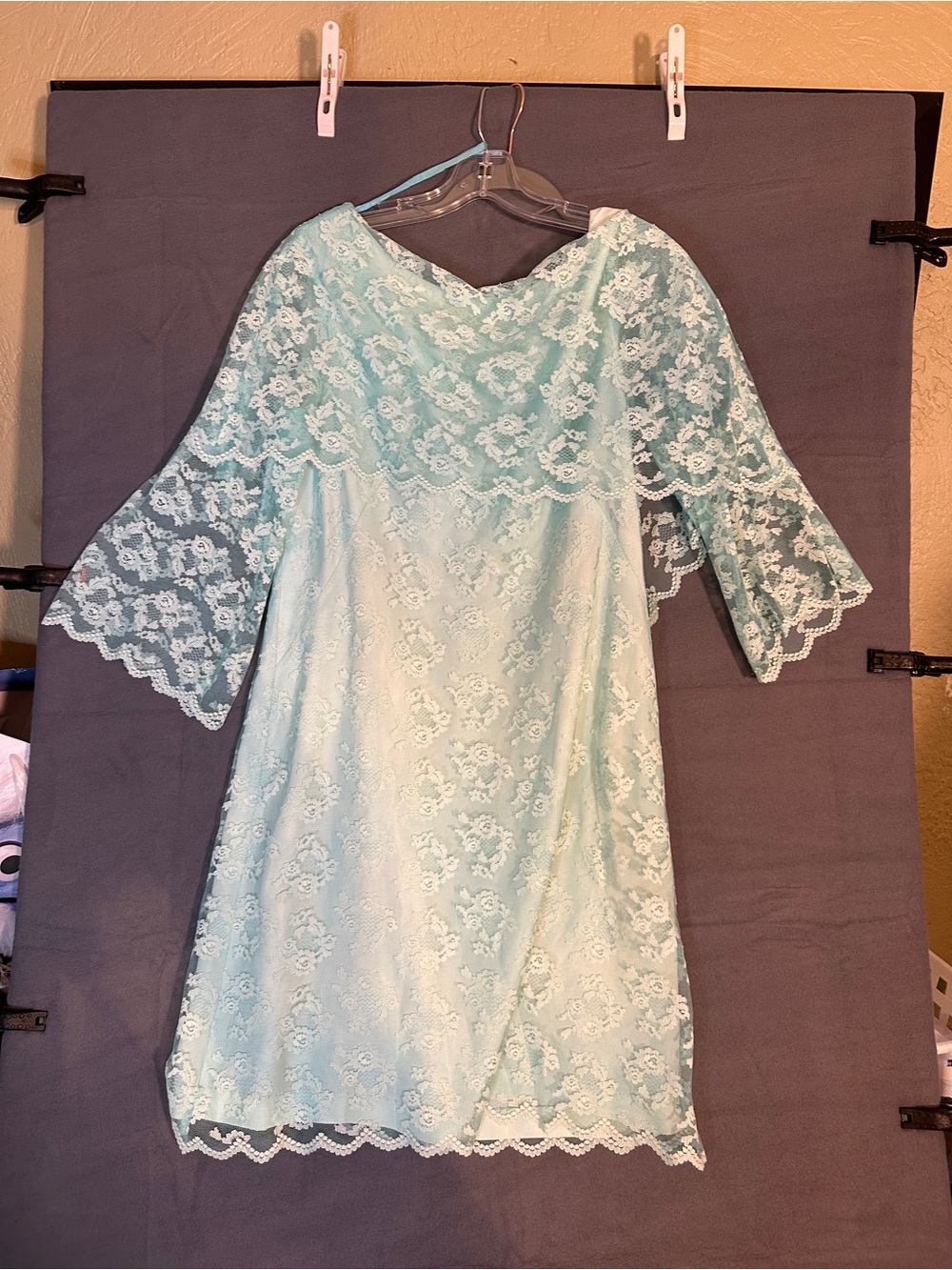 1960s vintage Carol Craig mint green iconic mod silhouette with capelet overlay